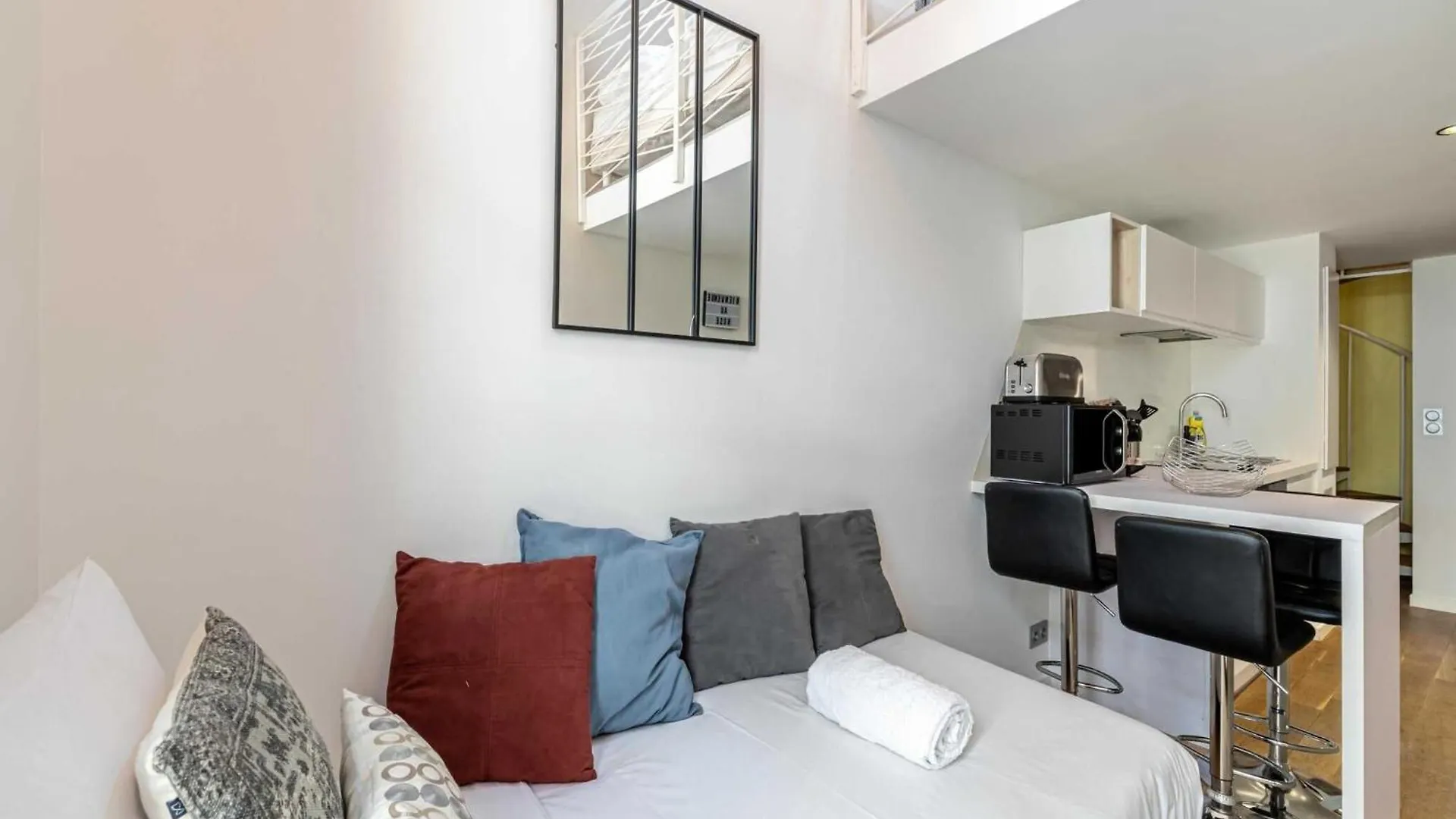 Bright Duplex-Cannes Centre -Mobility Lease
